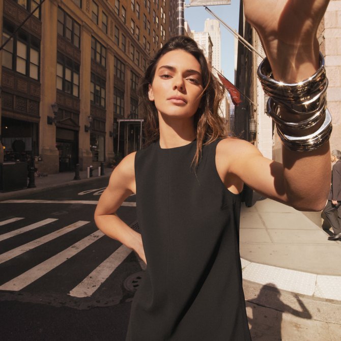 Zadanie zľavov&eacute;ho k&oacute;du v ko&scaron;&iacute;ku Modivo pre uplatnenie zľavy na pr&eacute;miov&eacute; oblečenie a m&oacute;dne doplnky